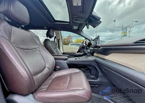 2022 Toyota Sienna Limited from USA, damaged, VIN 5TDERKEC5NS111495